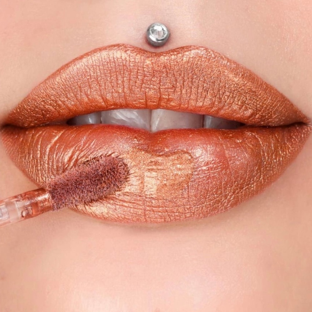 NWT / BOX jeffree star Velour Liquid Lipstick Color:  I GOTTA GO